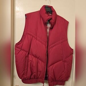 Wrangler Men's Burgundy Down Filled Puffer Plaid Vest